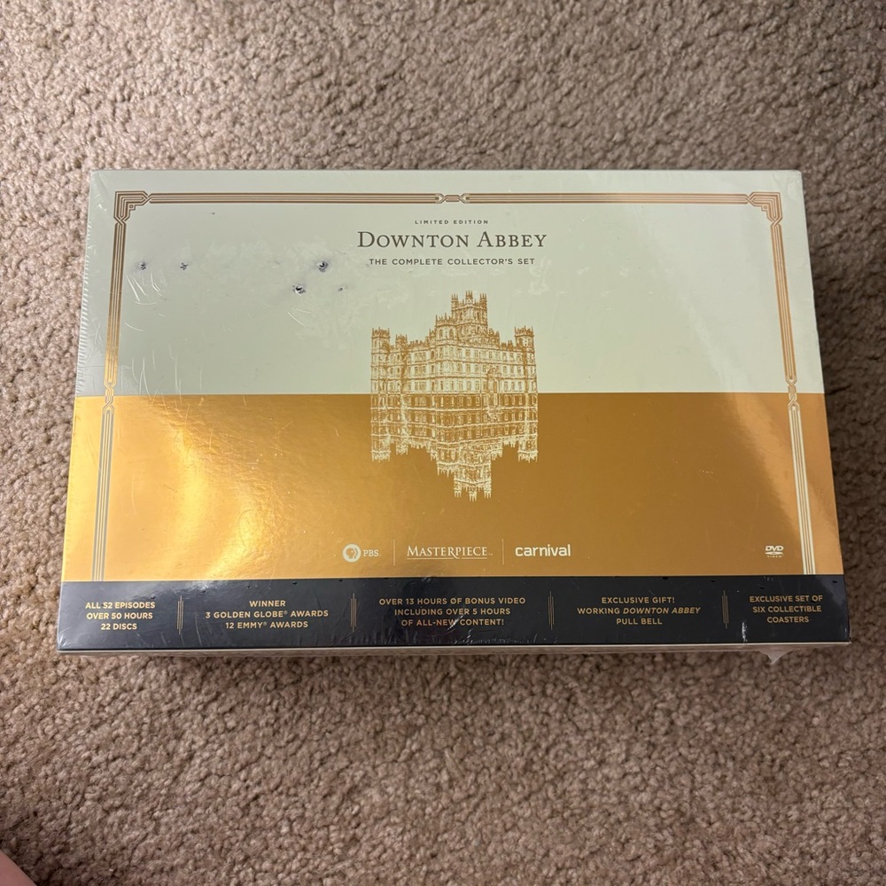 Downtown Abbey Limited Ediiton The Complete Collector's Set DVD Discs Gift